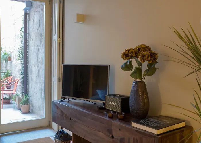 Διαμέρισμα Homeintown Almada - Downtown Elegant - Terrace Ac & Wifi