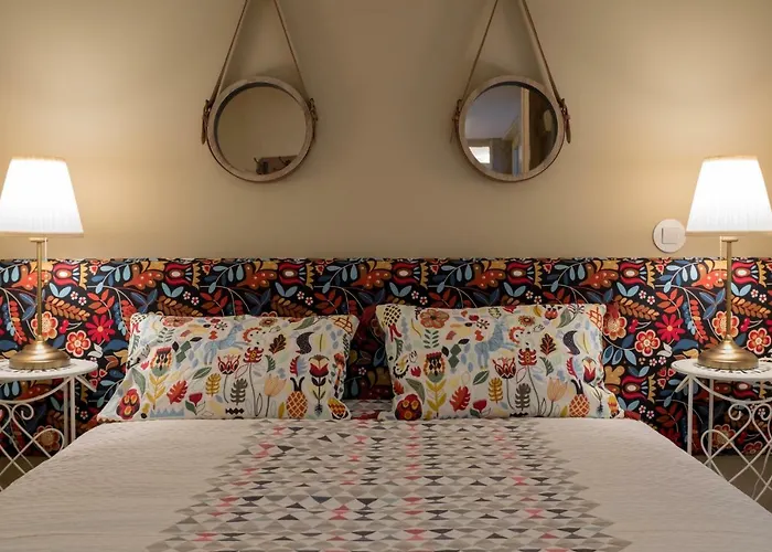 Apartment Homeintown Almada - Downtown Elegant - Terrace Ac & Wifi