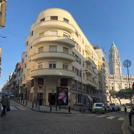Homeintown Almada - Downtown Elegant - Terrace Ac & Wifi Oporto